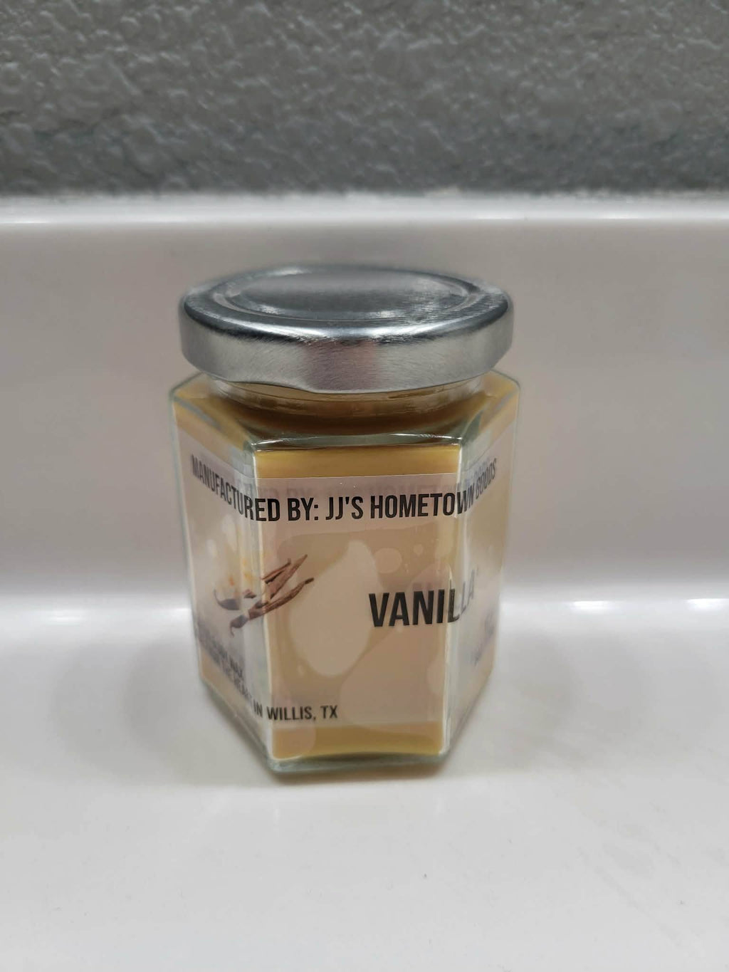 Vanilla Scented  6oz Candle